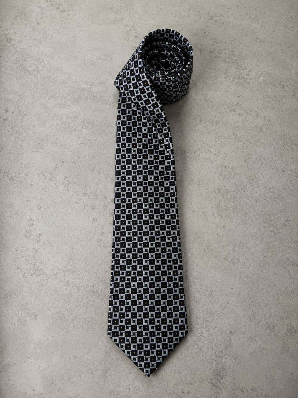 Prescot Bay Men's Geometric Pattern Stain Resistant Silk Necktie